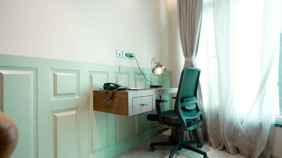 Room 4, HOTEL MANTIS & RESORTS MUZAFFARPUR, Muzaffarpur