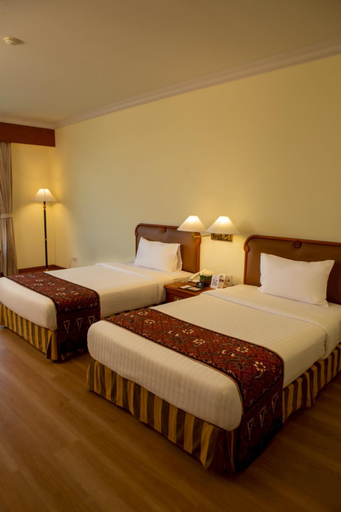 Bedroom 2, C.S. Pattani Hotel, Muang Pattani