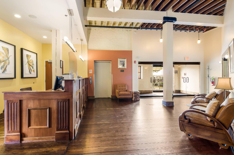 Public Area 2, Jackson Park Inn, an Ascend Collection Hotel, Pulaski