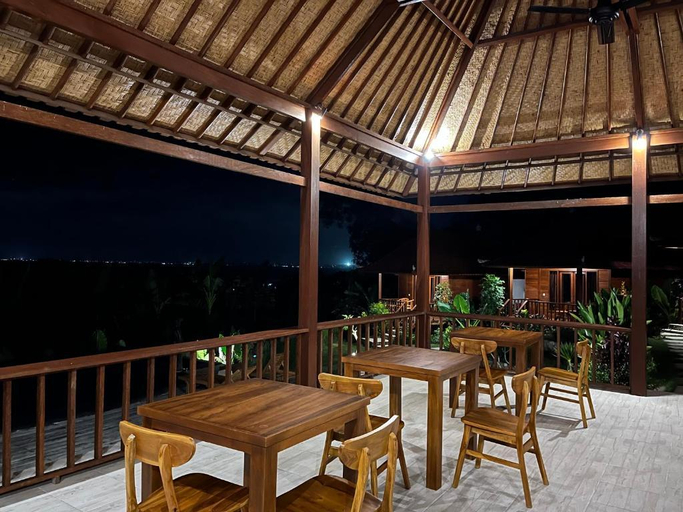 Food & Drinks 5, Sunset Hill Lembongan, Klungkung