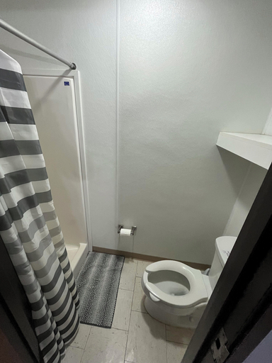 Bathroom 5, West Texas Lodge, Reeves