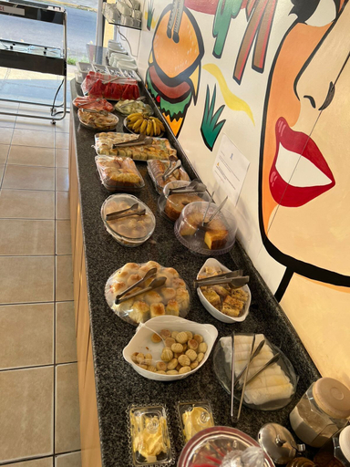 Food & Drinks 4, Kris Hotel, Petrolina