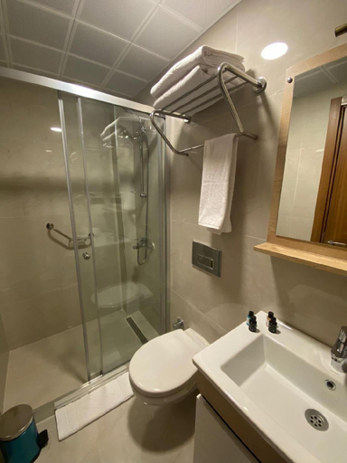 Bathroom 5, Emin Palace, Fatih