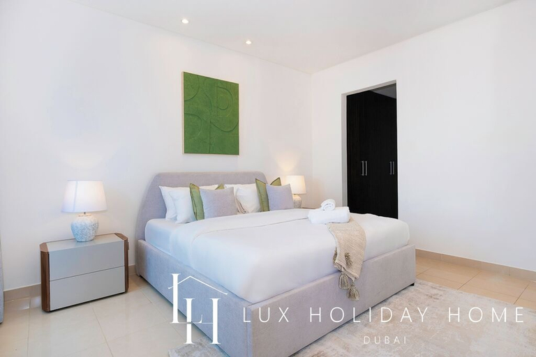 Bedroom 3, LUX The Bonnington JLT Suite, Dubai