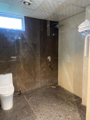 Bathroom 3, 8fold by LaRiSa, Basti, Basti