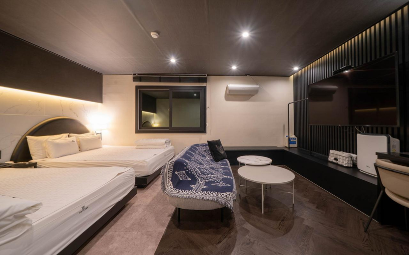 Bedroom 2, Sacheon Samcheonpo Ocean motel, Sacheon