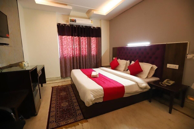 Room 3, The Hotel Shaurya By Vagmi Hospitality, Gurgaon