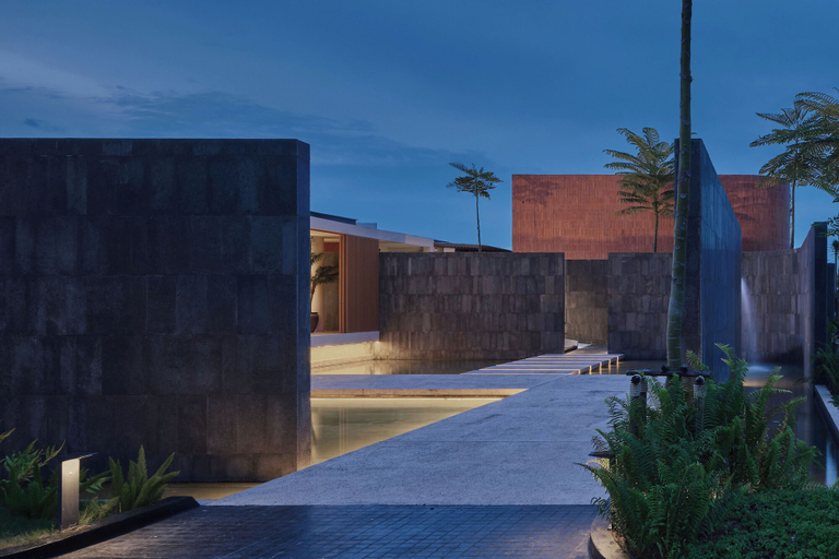 Exterior detail 3, Odina Hotel, Watthana Nakhon