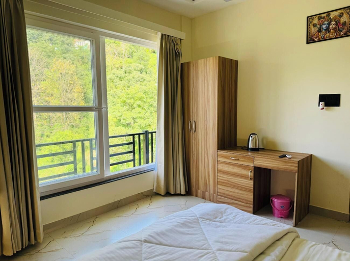 Room 5, Riyansh hotel and restaurant, Rudraprayag