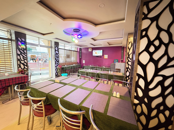 Food & Drinks 4, HOTEL MARVEL INTERNATIONAL AND RESTURANT, Darjiling