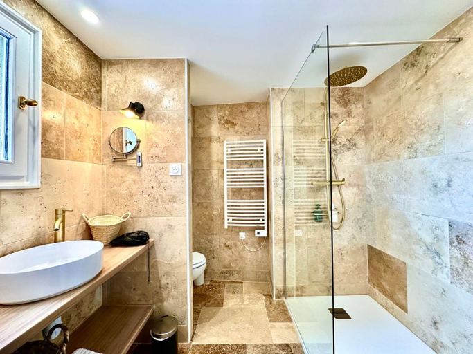 Bathroom 4, Le Clos du Vialle, Vaucluse
