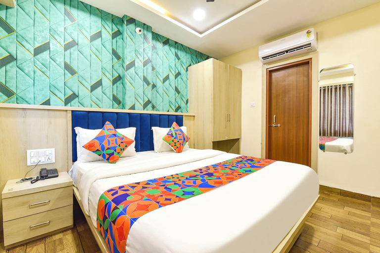 Room 4, Fabhotel Bhavna Palace, Indore
