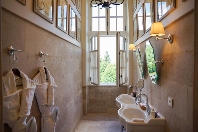 Bathroom 3, Chateau Sainte Sabine, Côte-d'Or
