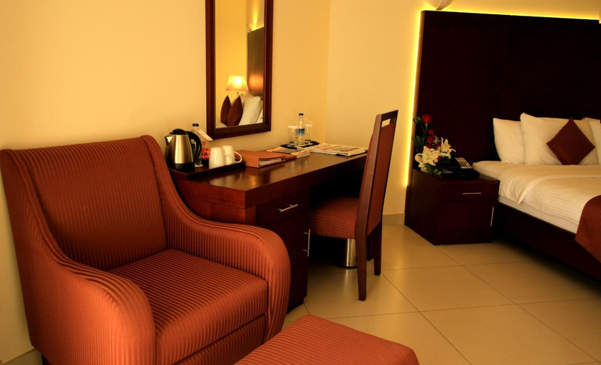 Bedroom 2, Sohar Beach Hotel, Sohar