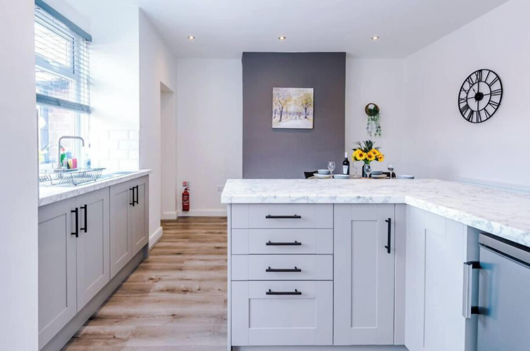 Private kitchen 3, 127 Minshull New Road, Cheshire East