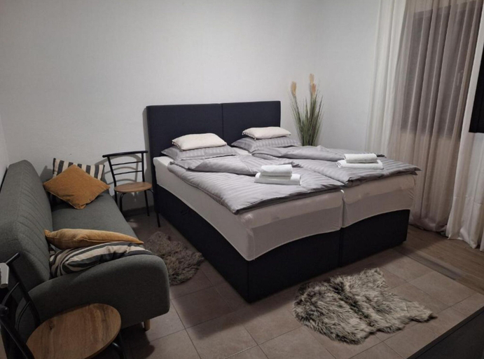 Room 3, Apartment and Room Mare Vrlika, Vrlika