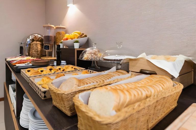 Food & Drinks 5, Hotel Ciudad de Compostela, A Coruña