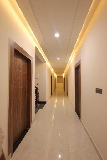 Lobby 3, PriyaKunj Dham Guest House, Mathura