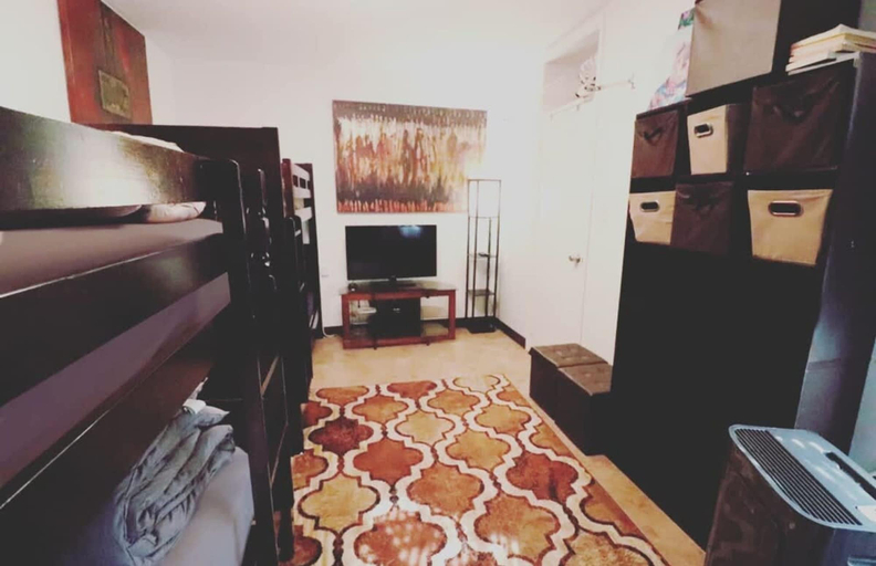 Interior, Quirky Cozy Loft Soho Little Italy - Sleeps 4, New York