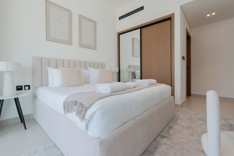 Room 5, Binghatti Amber Residences- JVC, Dubai