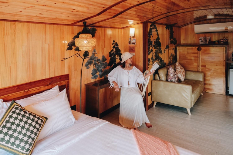 Bedroom, U HAUS TRAIN CABIN RESORT, Sai Yok