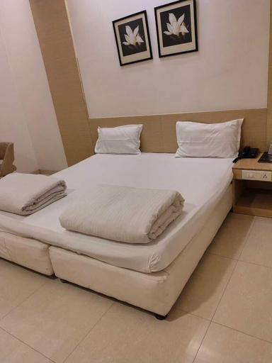 Bedroom 3, Hotel Royal Panna, Shahjahanpur