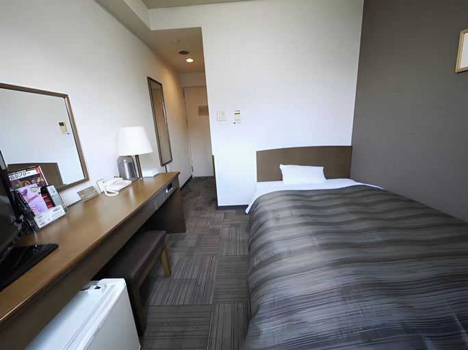 Bedroom 3, Hotel Route-Inn Tsu Ekiminami -Kokudo 23 gou-, Tsu
