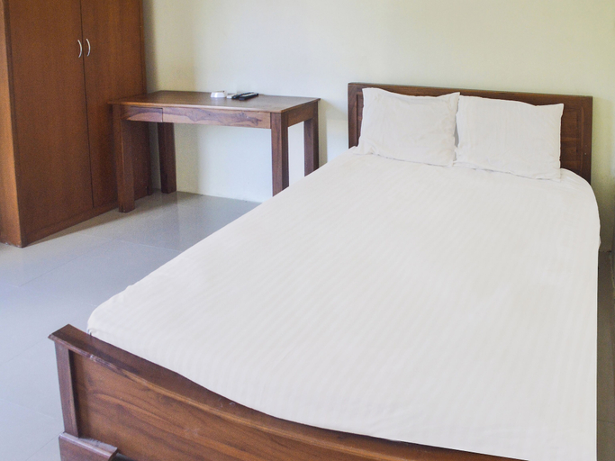 Room 4, OYO 91424 Belfano Guest House, Balikpapan