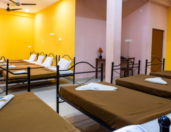 Bedroom 2, Ghansar Lodge maharastra AC Room, Raigarh