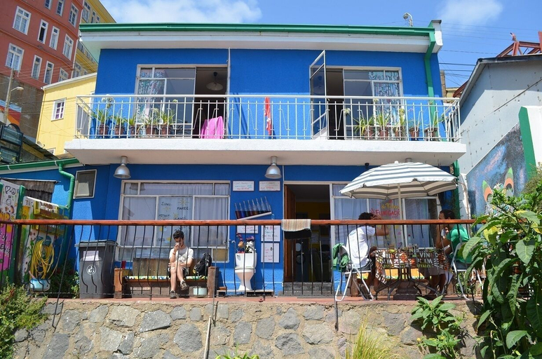 Exterior & Views 2, Hostal La Casa Azul, Valparaíso
