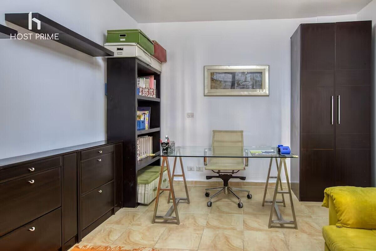 Concierge desk, Comfy Apartment in Rehab City, New Cairo City