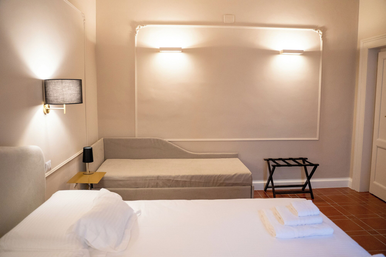 Bedroom 3, CASA ALMIKA PRINCIPE AMEDEO, Bari