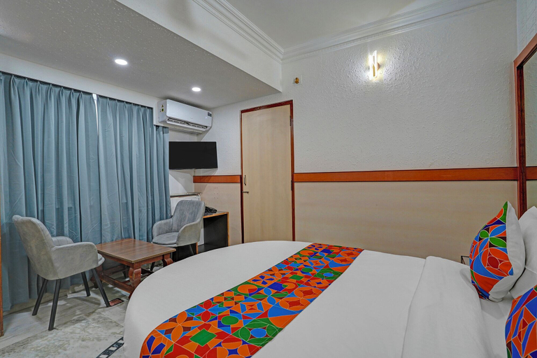 Room 4, Fabhotel The Black Diamond, Bangalore