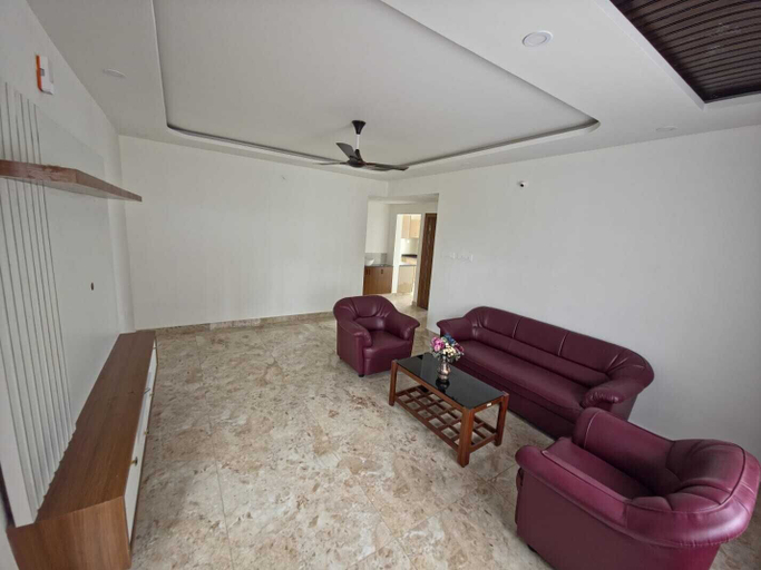 Living area 4, Broadway Inn, Mysore