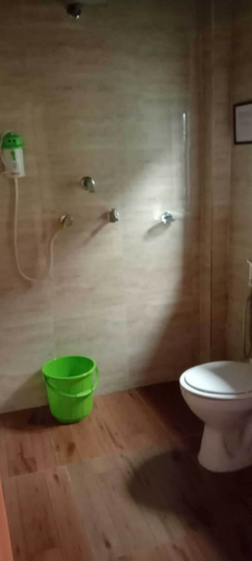 Bathroom 4, Little Tibet, Darjiling