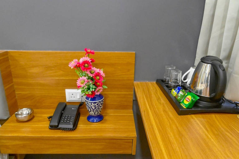 Room 5, Carry Hotel Indore, Indore