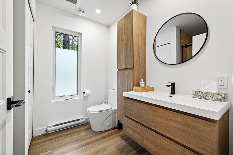 Bathroom 2, Les Chalets MAV, La Vallée-de-la-Gatineau