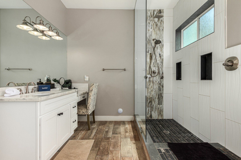 Interior 3, Sunny Daze in Old Town Scottsdale - Heated Pool, Maricopa