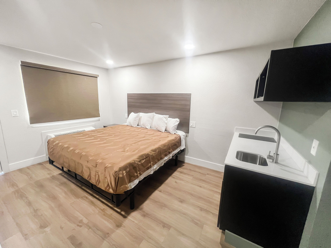 Living area 5, Value Suites Extended Stay, Sacramento
