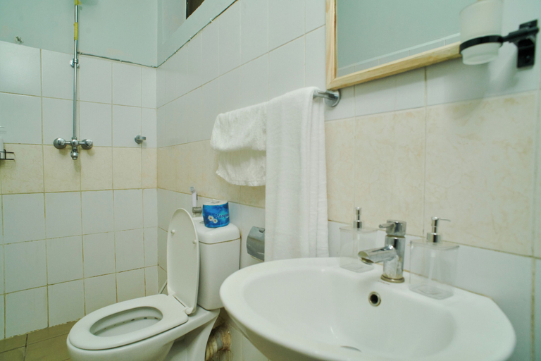 Bathroom 4, Bluezone Residence, Arusha Urban