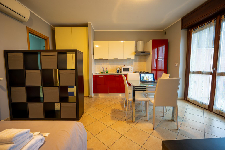 Bedroom 2, Turin Airport apt G, Torino