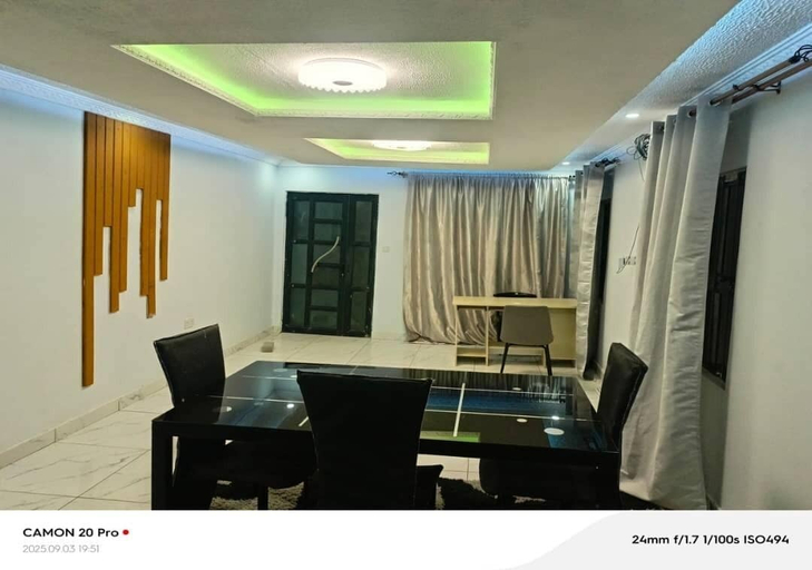 Restaurant 5, Raneziah Guesthouse, Chobe