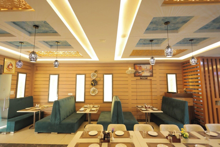 Dining 2, HOTEL SRG INN, Bharatpur