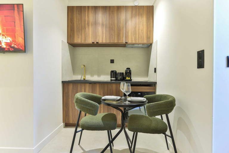 Dining, Cozy Apartment - 1br/2p - Grenelle/ Eiffel Tour, Paris