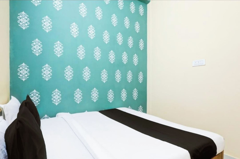 Room 4, Vista Inn Hotel Varanasi, Varanasi