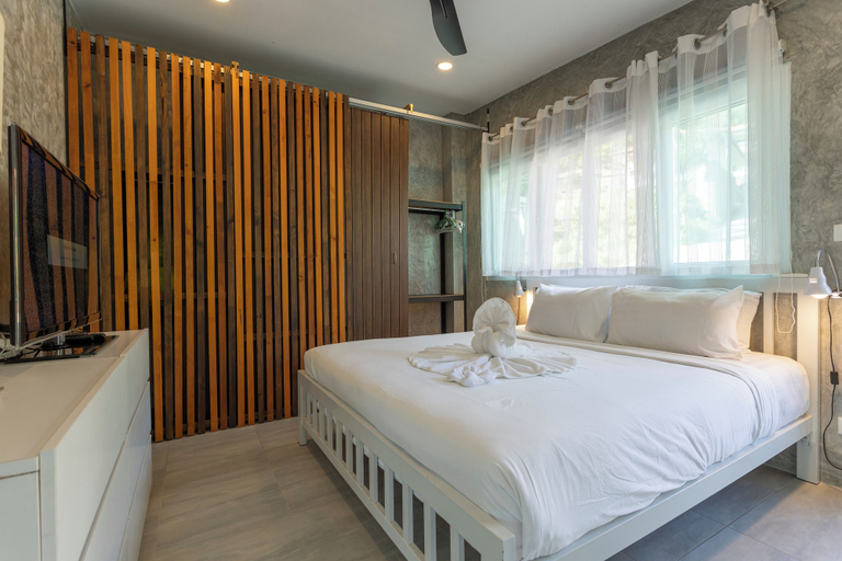 Room 2, 4 Private Sea-View Apartments V104, Pulau Phuket