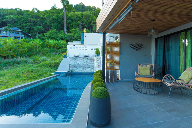Pool, 4 Private Sea-View Apartments V104, Pulau Phuket