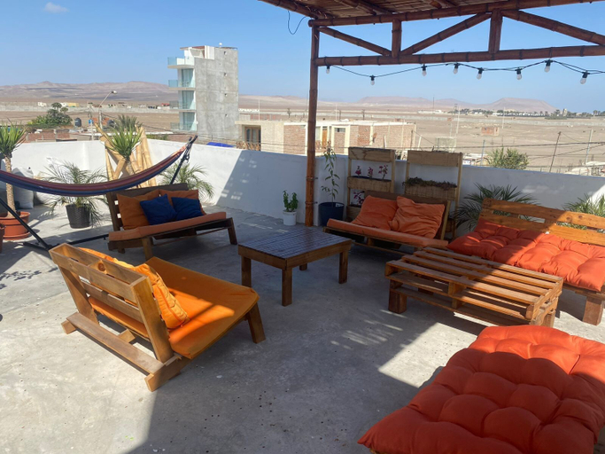 Terrace/patio 4, Hostel Killamoon Paracas, Pisco