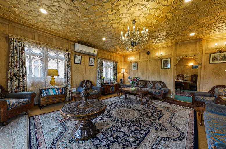 Public Area 3, DASTAN HERITAGE Houseboats, Srinagar