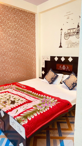 Room 5, Mahadev guest house Varanasi, Varanasi
